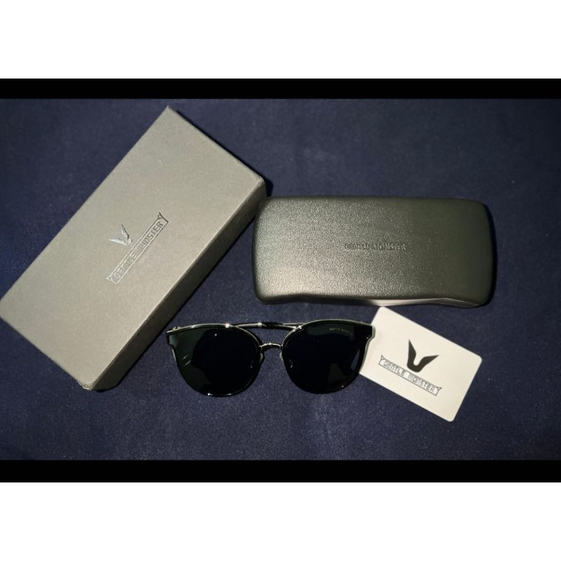 kacamata Gentle monster merlin