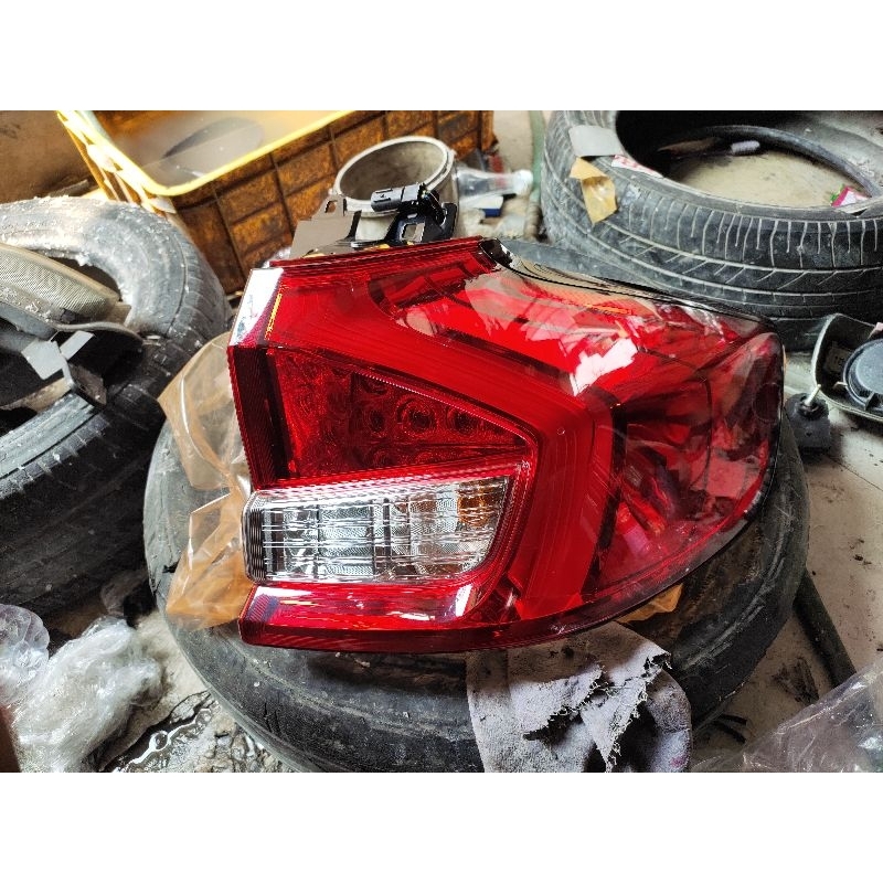 stoplamp Suzuki Ertiga XL 7