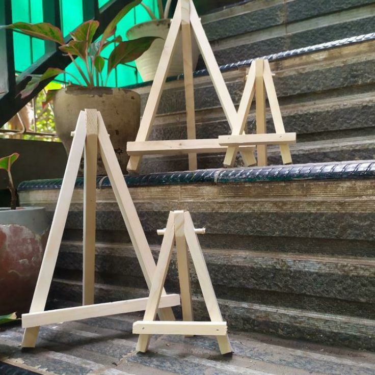 

Serba Populer Mini Easel Stand Tripod Kayu Wooden Easel Holder Mini 15cm 5cm