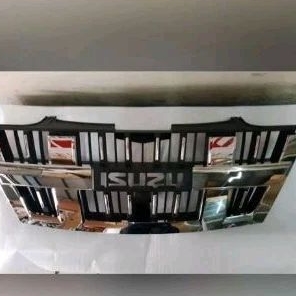 GRILL GRIL GRILLE RAMBANG DEPAN ISUZU PANTHER KAPSUL KRUM ORIGINAL