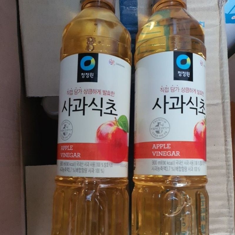 

Chung Jung One Apple Vinegar 900