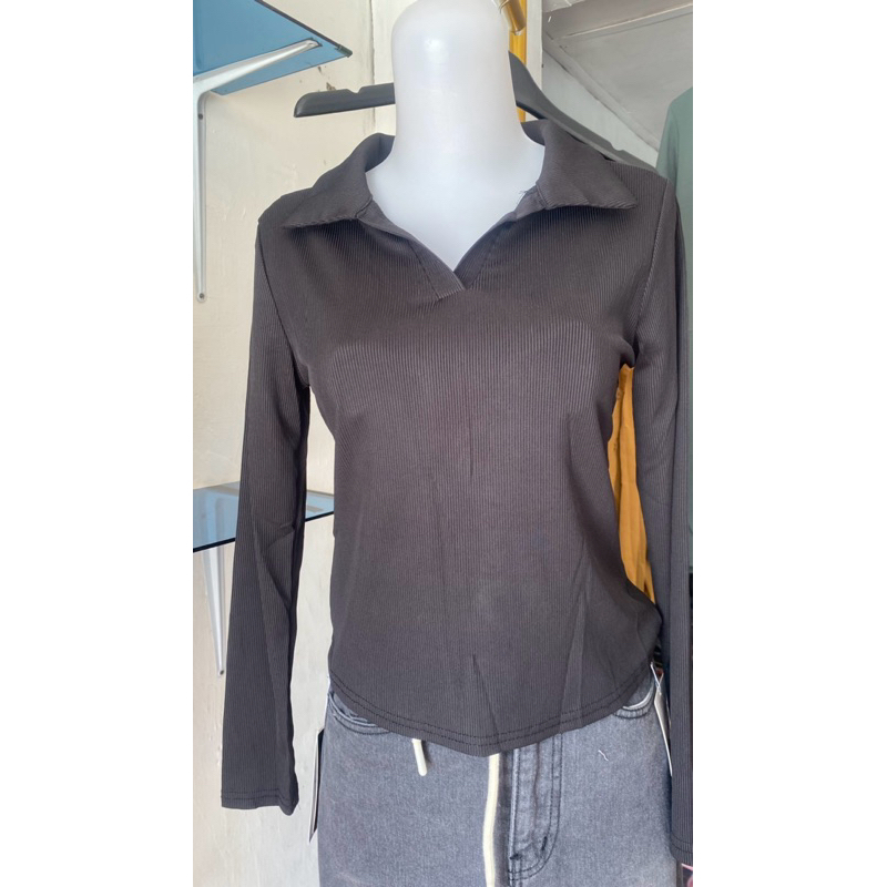 atasan crop polo knit