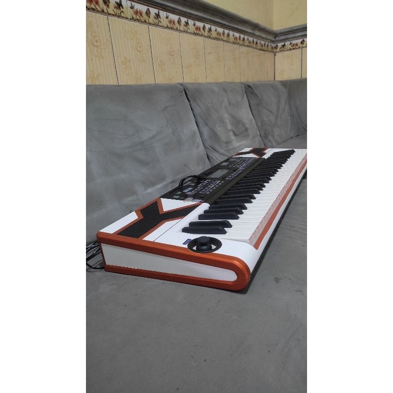 KEYBOARD OPREK XTS690 61 KEY include Tas by Zorc