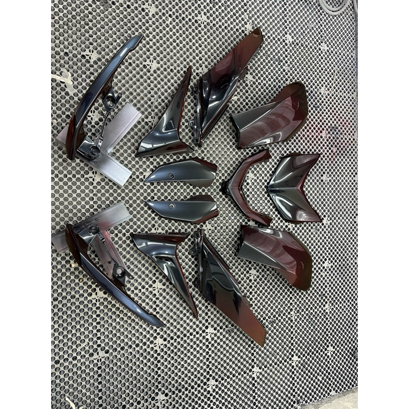 body alus xmax new coneccted repaint warna suka suka