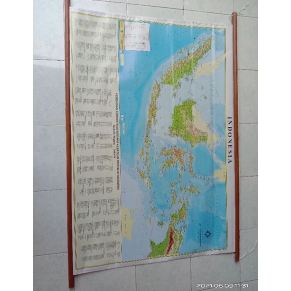 

KODE G3T7 peta bingkai sedang ukuran 9cm x 125cm tersedia Indonesia dan Dunia