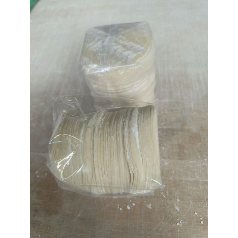 

Kulit Dimsum 8cm 500gr