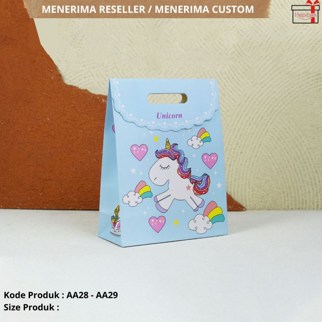 

Paper Bag Motif Karakter / Tas Gift Tutup / Goodiebag Hadiah / AA28 - AA29