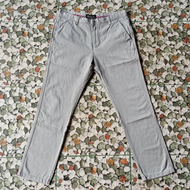 Celana Chino Bolzano