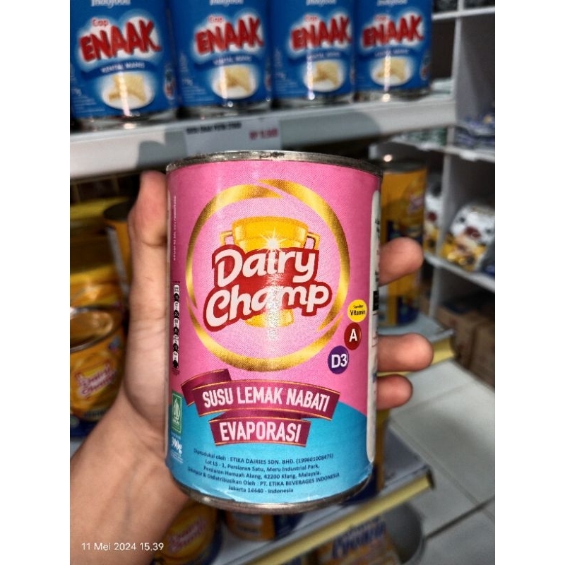 

Dairy Champ Evaporasi Milk 390gr