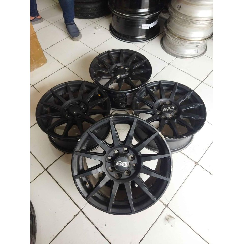 Velg Mobil Bekas OZ RACING R15 Untuk Vios Avanza Swift Sirion Ayla Etios Xenia