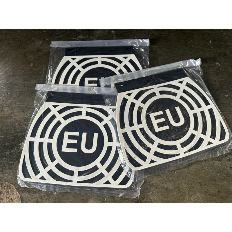 kepet air belakang vespa eu.chunk