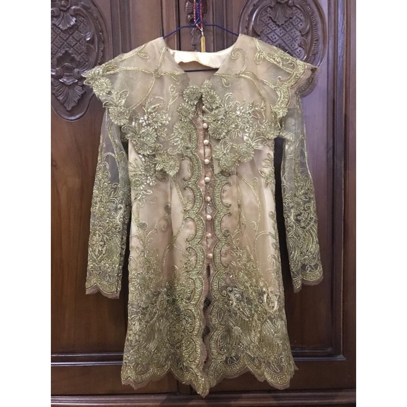 Kebaya Brokat (Preloved)
