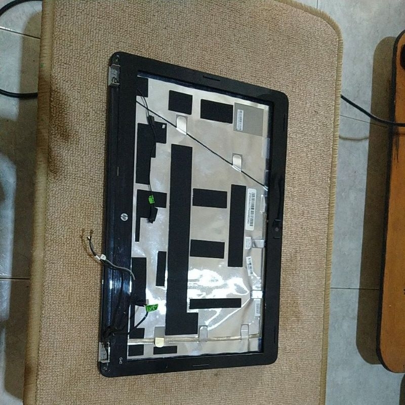 cover lcd dan cover depan laptop hp G42 asli copotan unit