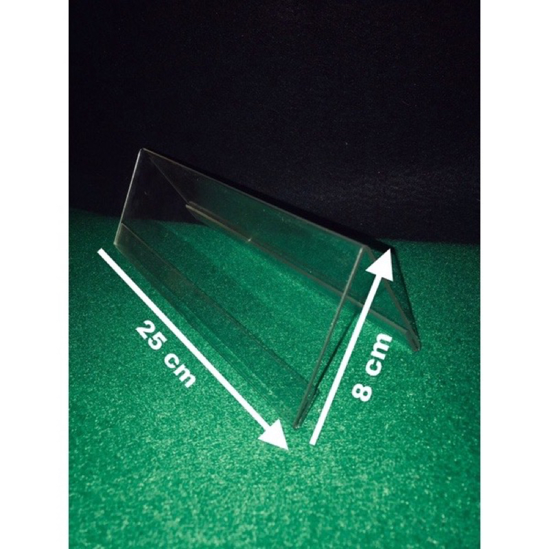 

papan nama meja akrilik 8cm x 25cm segitiga 2 sisi