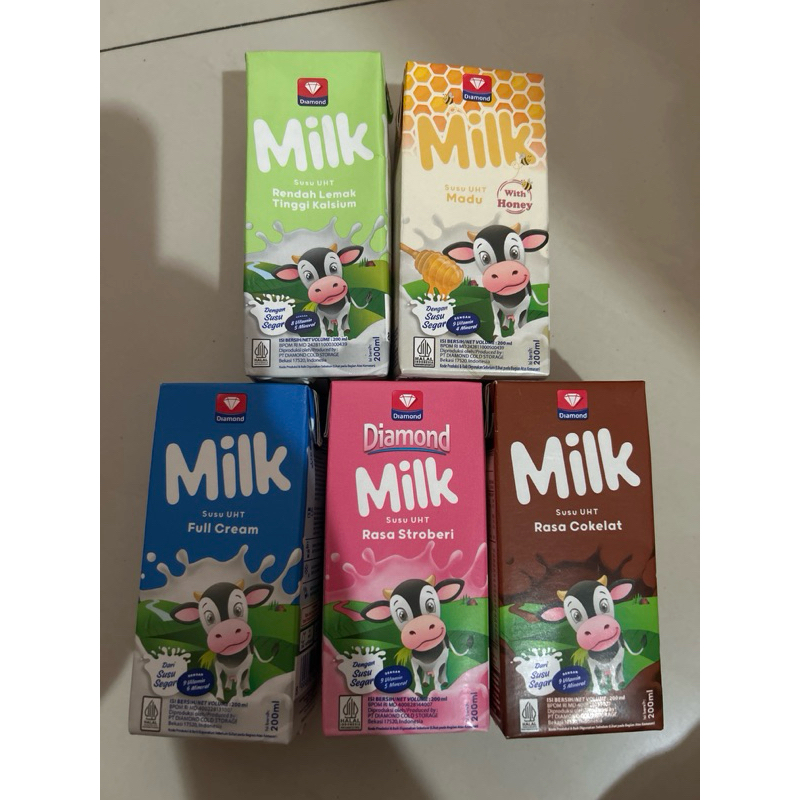 

DIAMOND Milk UHT 200ml aneka rasa