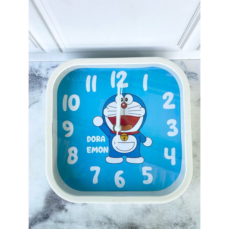 Jam dinding Doraemon / Jam dinding karakter / jual jam dinding / jam dinding lucu / jam doraemon / j