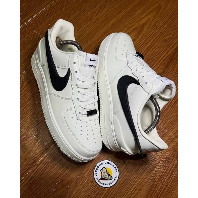 NIKE AF1 AMBUSH