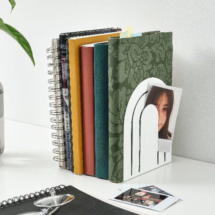 

Update Meriah HOSSLA IKEA Pembatas Buku Ikea Penahan buku Ikea putih