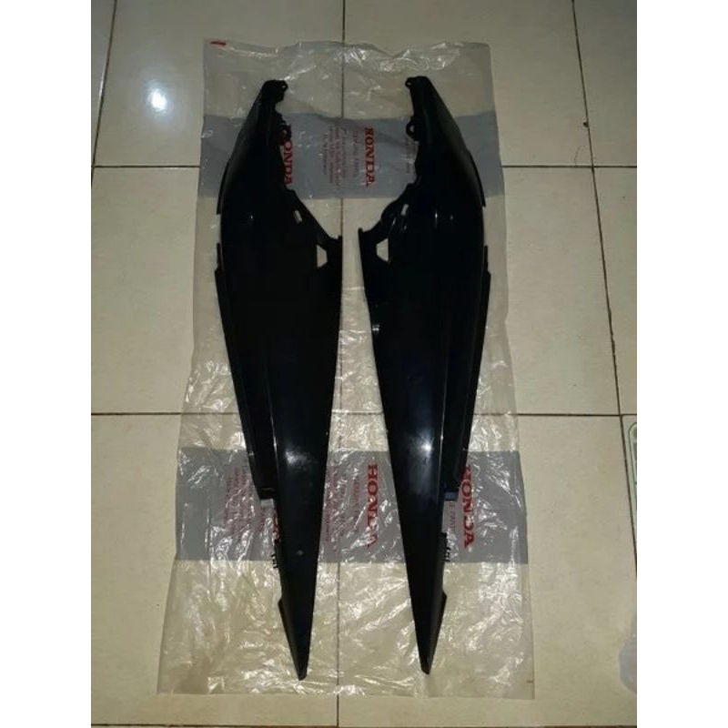 cover bodi body revo fit fi injeksi injection kanan kiri hitam original