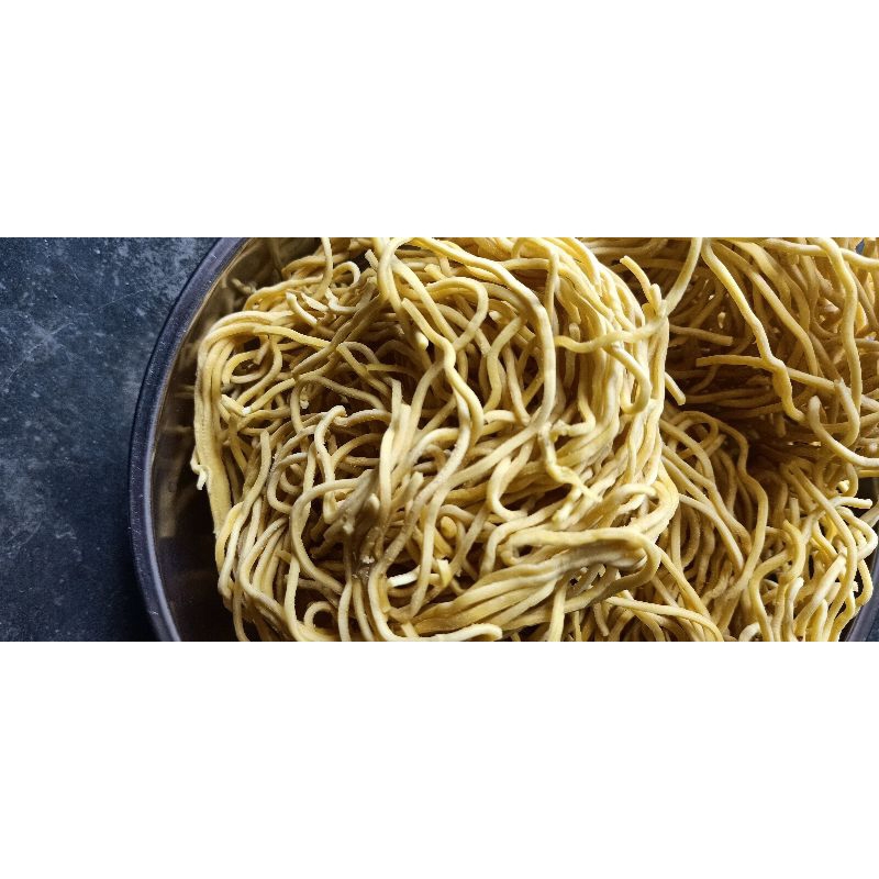 

MIE KUNING PICAK KHAS PADANG