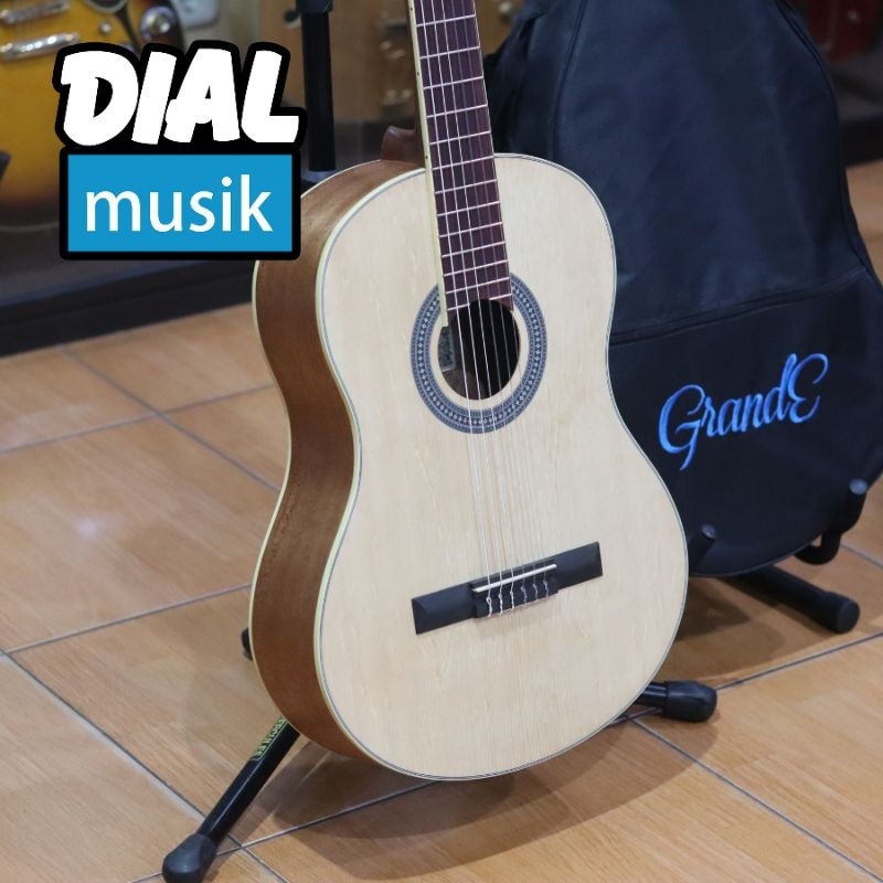 Grande IC100 Natural - Gitar Akustik Classic IC100NA
