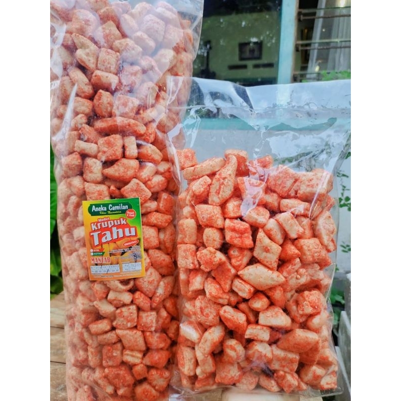 

Kerupuk tahu kotak (ori & balado) renyah, gurih, pedas manis-Snack kiloan