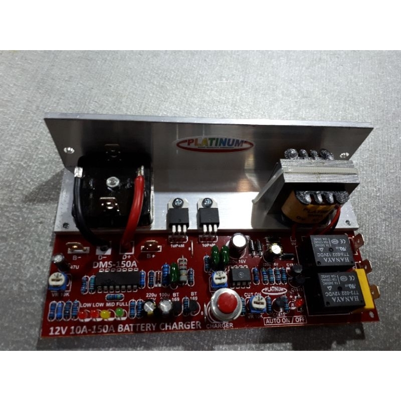 12V ACCU AKI UNIVERSAL SMART CHARGER 300AMPER DMS300A DMS-300A OTOMATIS