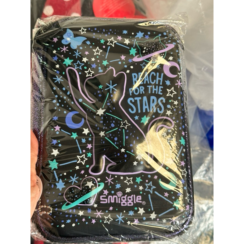 

pencil case smiggle stary cat