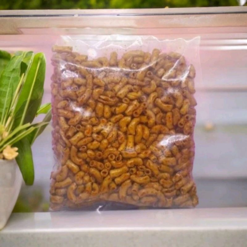 

RK01 MAKARONI BANTET MAKARONI DAUN JERUK 500 GRAM