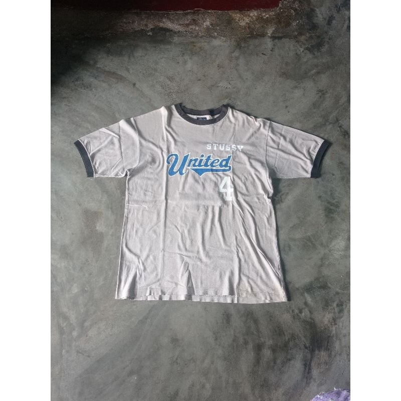 kaos stussy vintage united 4