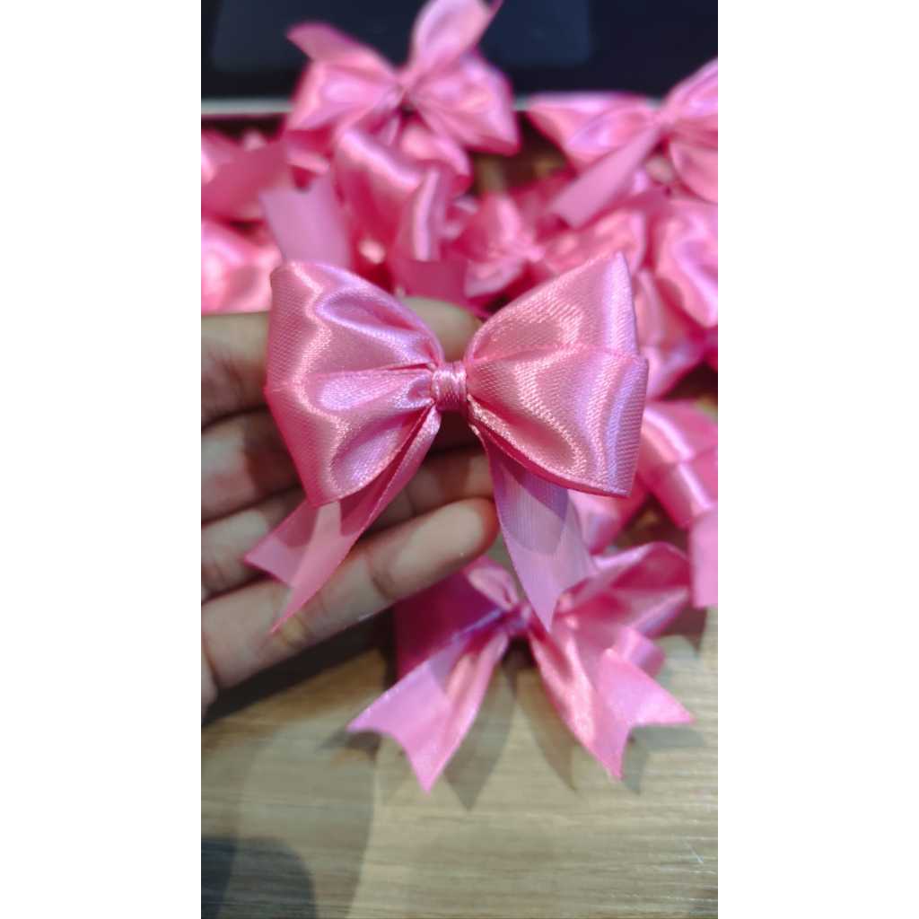 

Pink Fanta - Pita Souvenir Siap Pakai / pita souvenir/pita tempel / pita hampers. Harga (1pcs)