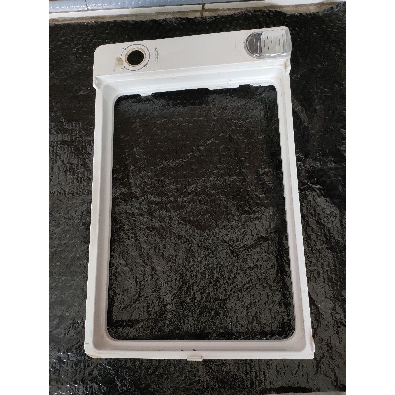 frame freezer kulkas Polytron original