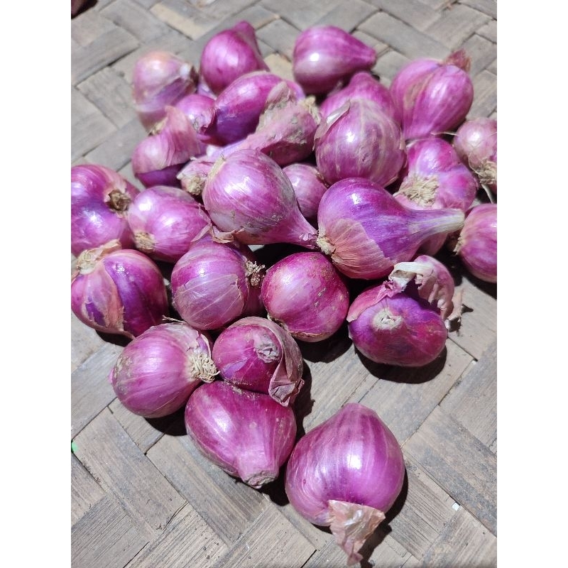 

Bawang Merah super 1 Kg