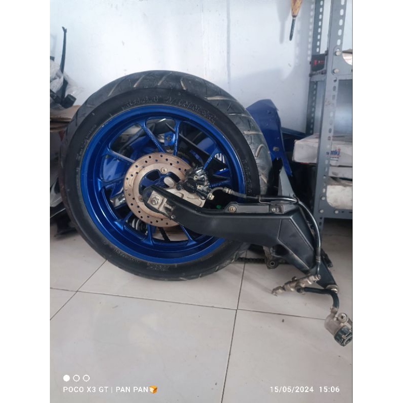 swing arm full set velg belakang R15 v3 hitam