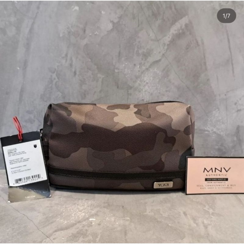 travel pouch Tumi authentic new