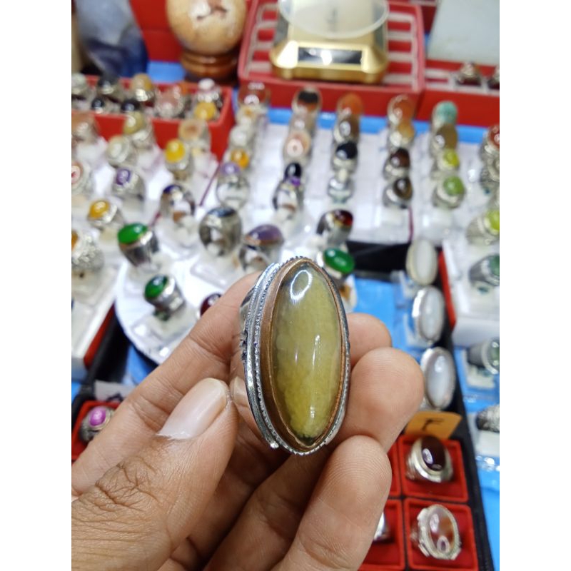 cincin batu pandan nanas