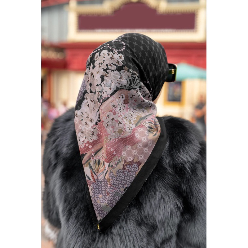 Buttonscarves Jubilation NEW