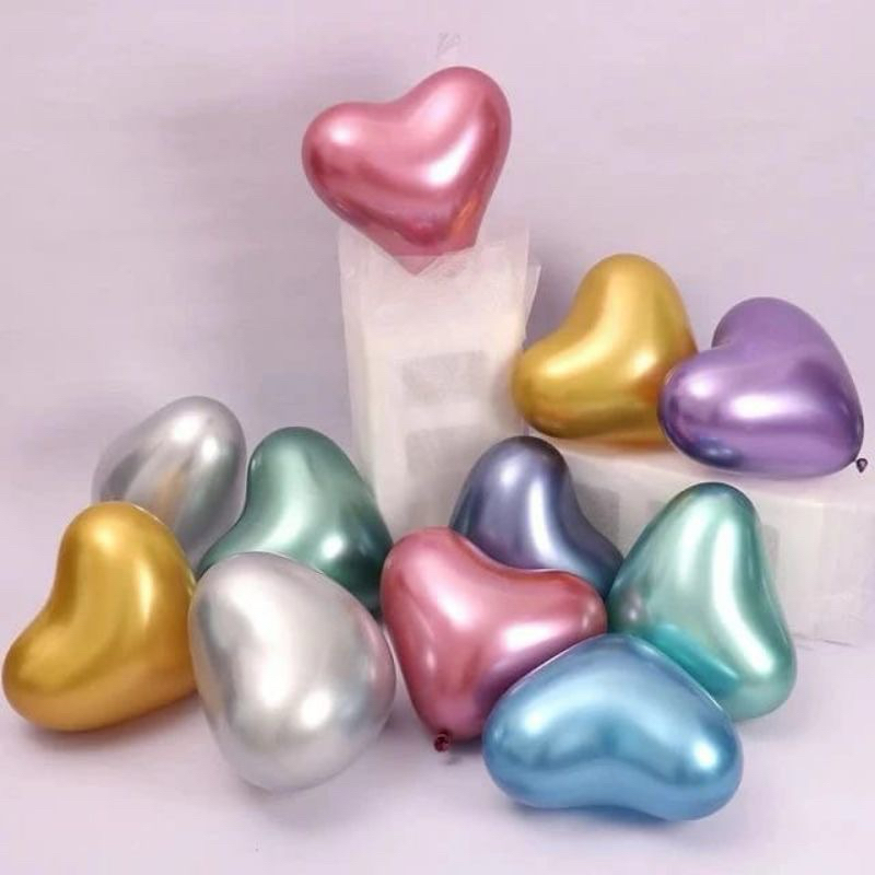 Balon latex metalik chrome bentuk love