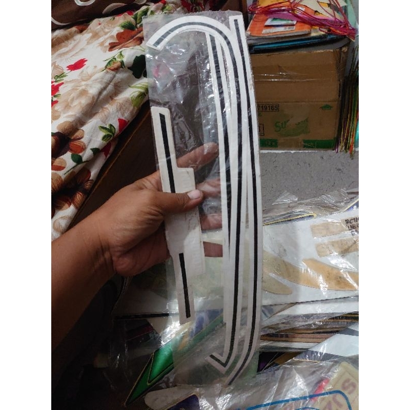 striping stiker Lis bodi Yamaha rs100