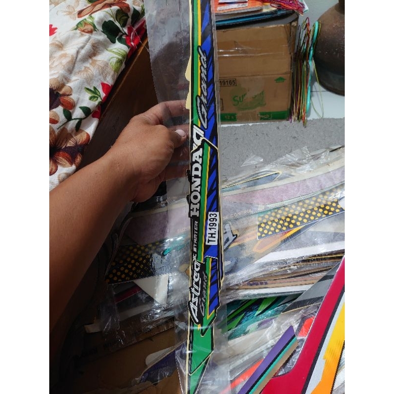 striping stiker Lis bodi Honda grand bulus 93