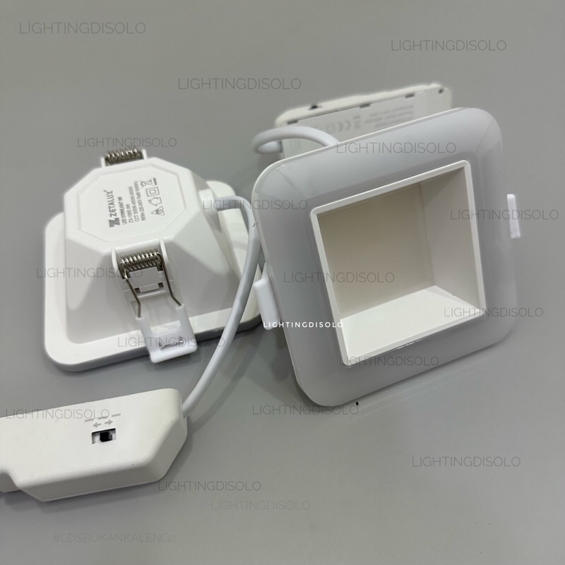 Lampu Downlight Outbow Kotak Bisa Nyala 3 Warna ZY-198S 9 Watt