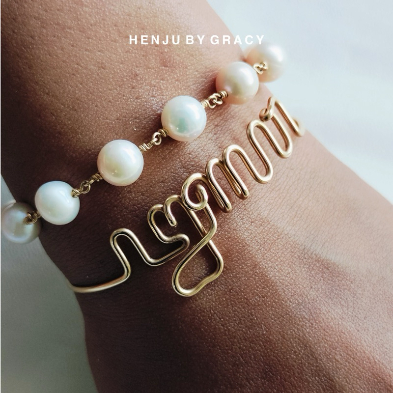 HENJU BY GRACY | Pearl Wire Wrapped Bracelet | Fresh Water Pearl | Gelang Mutiara Emas | 14k Gold Fi
