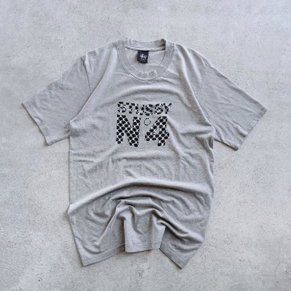kaos vintage stussy no 4 made in USA