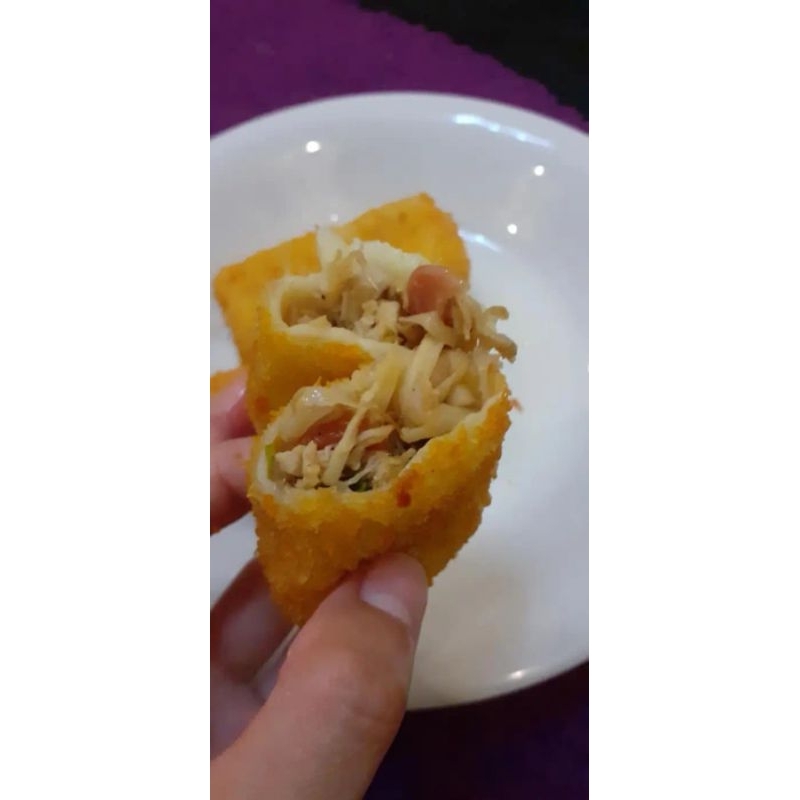 

RISOL DAN SOSIS SOLO