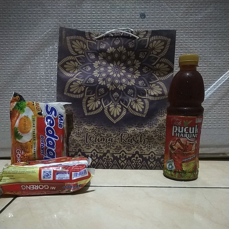 

HEMAT 100 PCS PAPERBAG UKURAN BESAR (21X26)