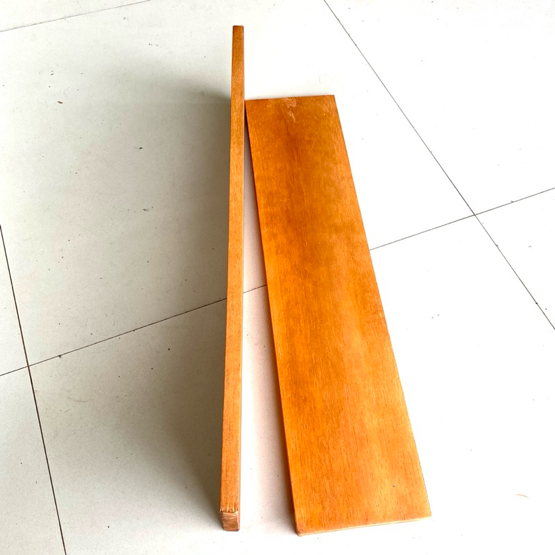 Papan Ambalan Rak Dinding Kayu Sengon