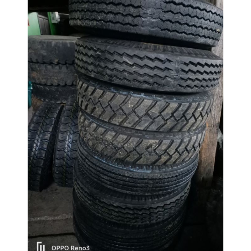 Ban Vulkanisir ukuran 750 - 16