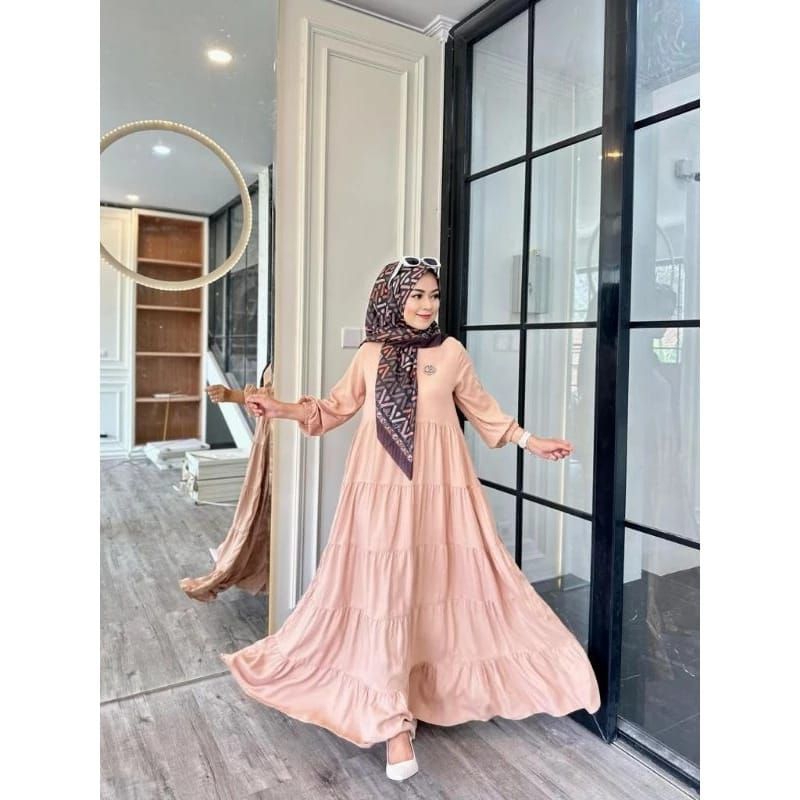 Hanna dress journey by Journey Scraves