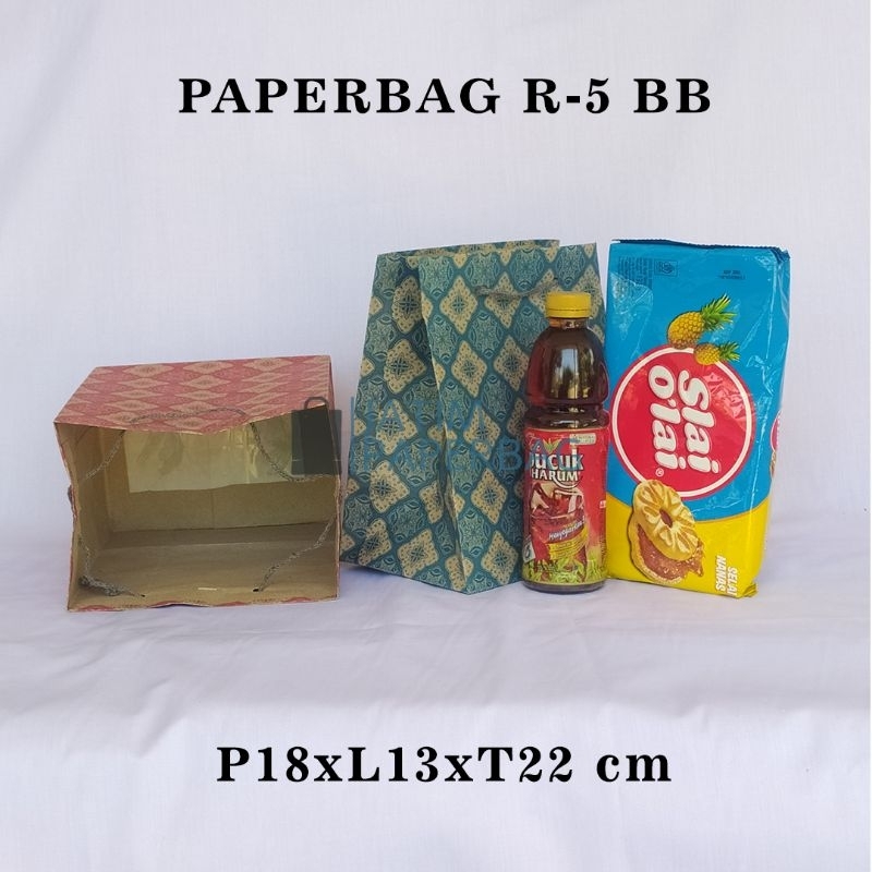 

Paper bag R5 BB Motif Batik Uk 18x13x22 Tas Kado Tas Kertas Tas Hajatan Asul Asul