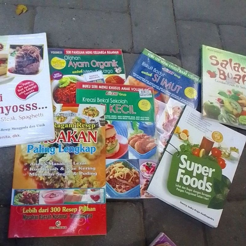 buku majalah masakan Nusantara sedap selera saji koki lezat  primarasa,sedap pemula selera  bekas or
